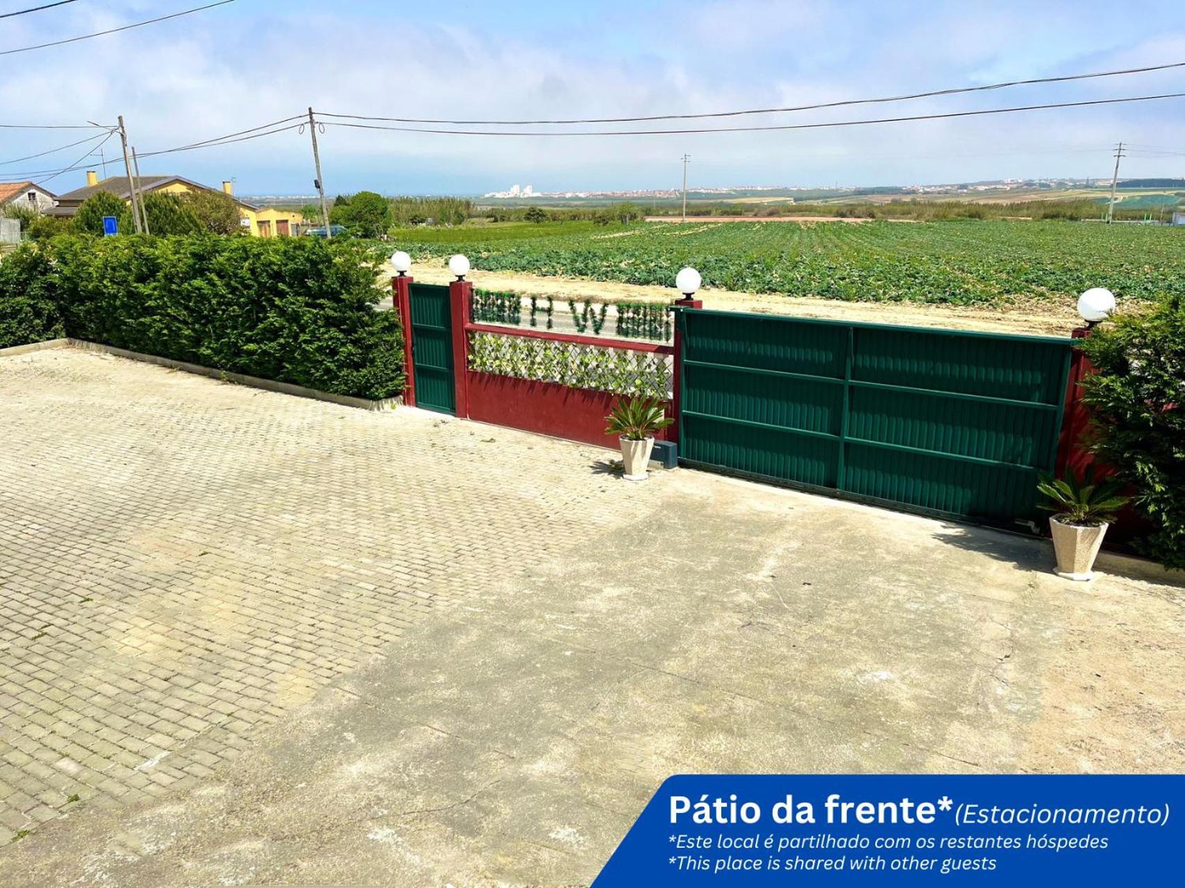 W.H.House Apartment Atouguia Da Baleia Bagian luar foto