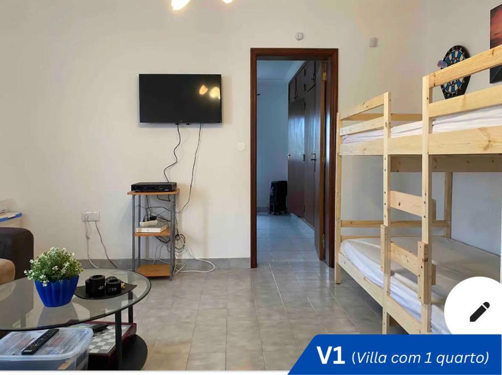 W.H.House Apartment Atouguia Da Baleia Bagian luar foto