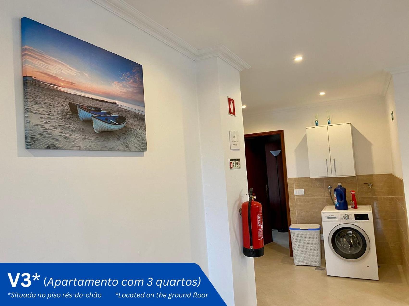 W.H.House Apartment Atouguia Da Baleia Bagian luar foto