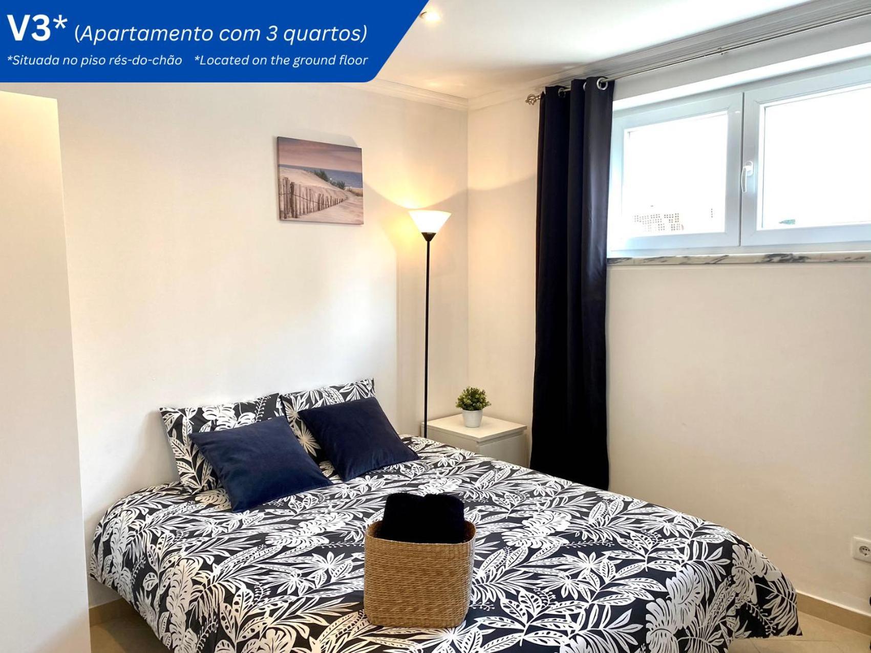W.H.House Apartment Atouguia Da Baleia Bagian luar foto